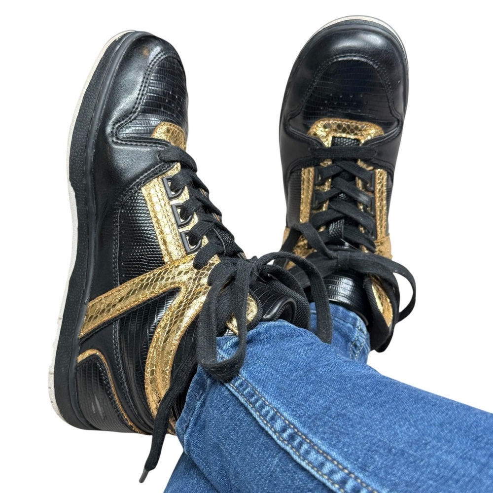 Shoedazzle RANYA Black & Gold Metallic High Top Sneakers - Size 6.5
